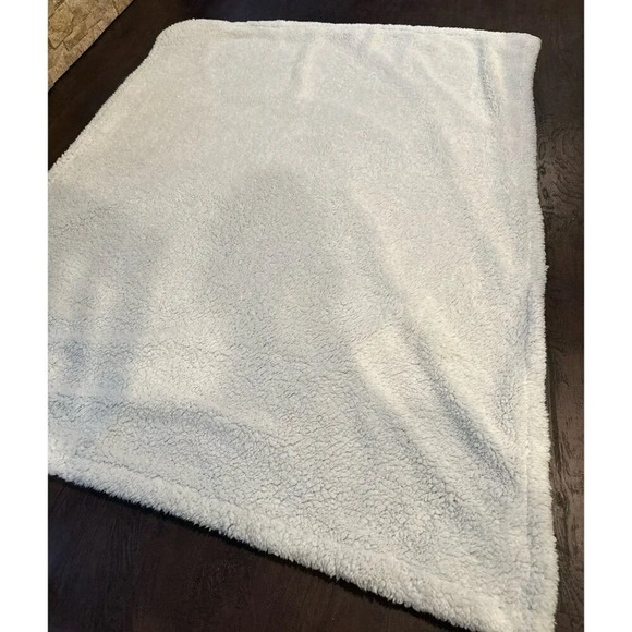 Walt Disney World RUN DISNEY Plush Blanket - Picture 2 of 3